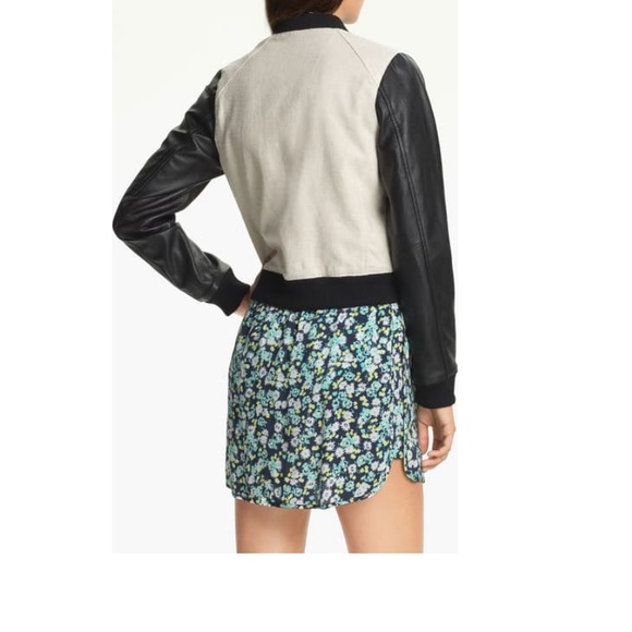 🔥Host Pick🔥VINCE CAMUTO jacket - Picture 3 of 10